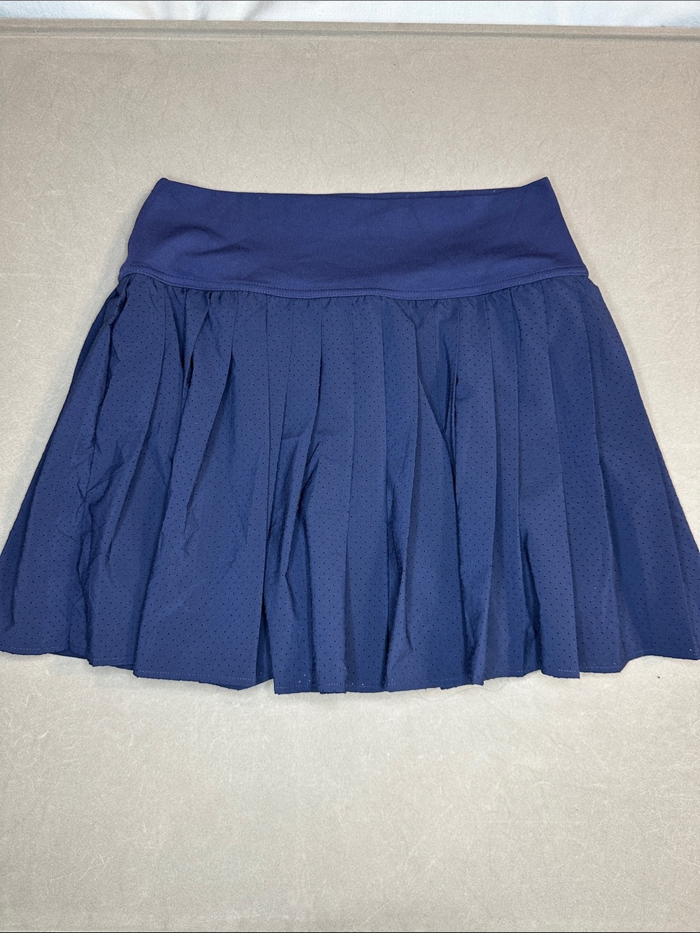 Offline by Arie Navy Pleated Performance Skirt - S
